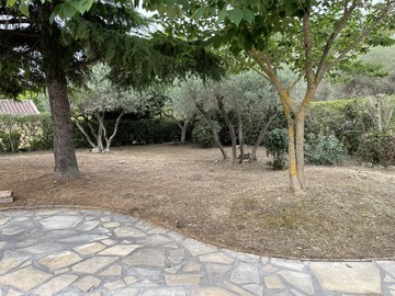 Remise en état d’un jardin à Martigues