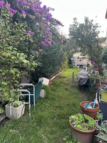 Transformation avant-après d'un petit jardin à La Couronne